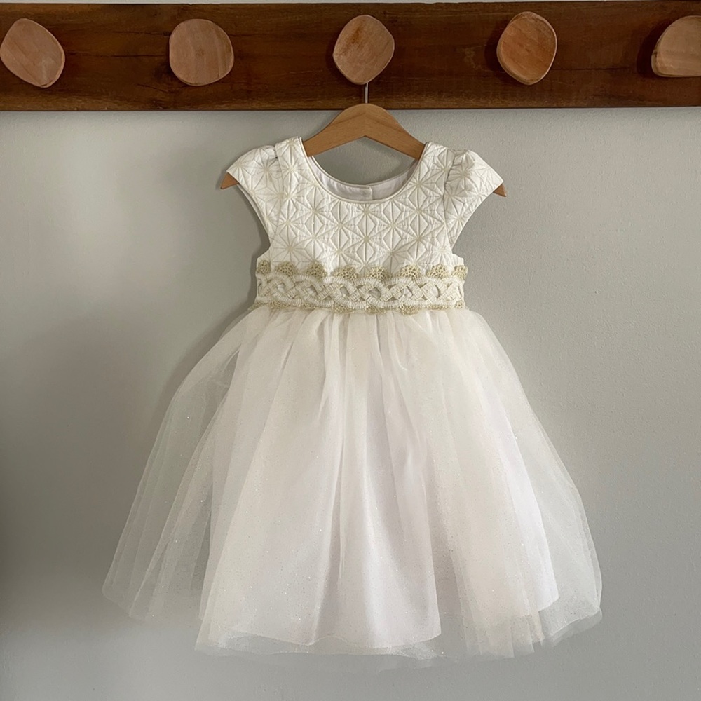 Pippa & Julie special occasion dress, 2T